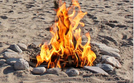
                                                                                                                        Конкурсная заявка №                                            3
                                         для                                             6 Photo's Add Realistic looking Fire  "REAL LOOKING FIRE" to beach photo's.
                                        